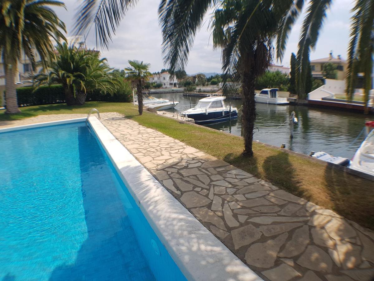 Puerto Rico 6 Apartment Empuriabrava Exterior photo